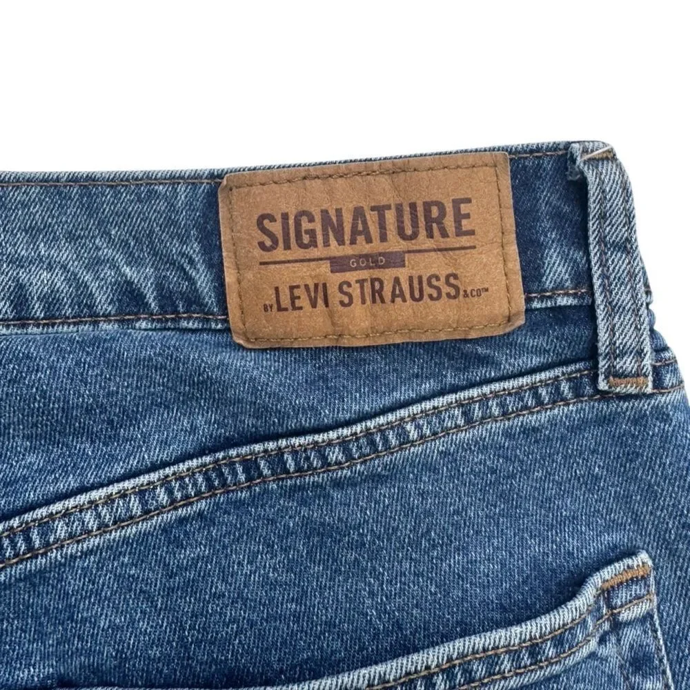 Levi Strauss Signature Men's Relaxed Fit Blue Jeans Size W34 L30